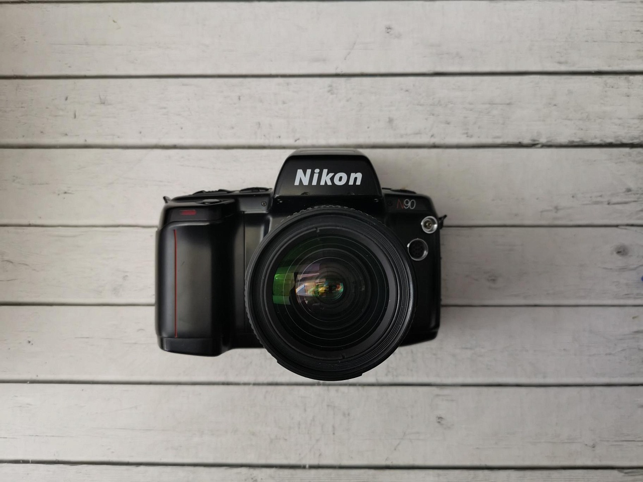 Nikon N90 + Nikon nikkor 28-80 mm 1/3.5-5.6 D фото №1