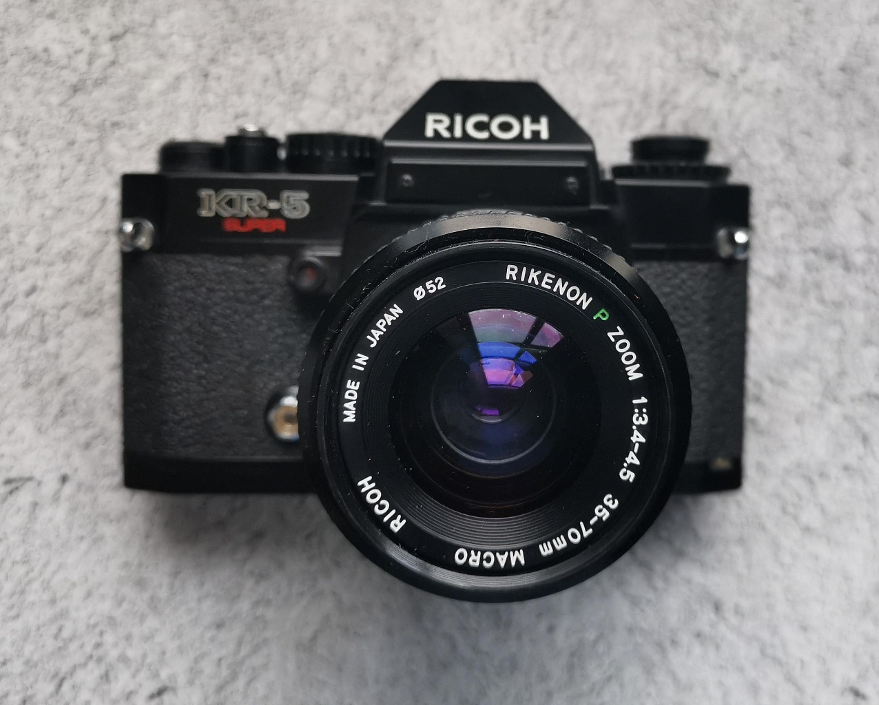 Ricoh kr-5 super + Rikenon P Zoom 45-70 mm f/3.4-4.5 фото №1