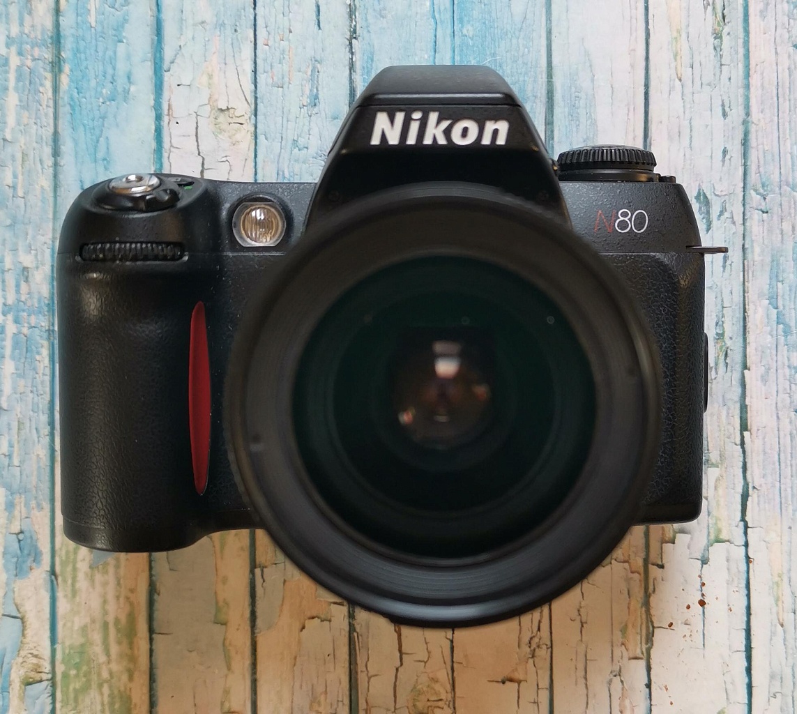 Nikon N80 + Nikkor af 28-80 f/3.5-5.6 g фото №1