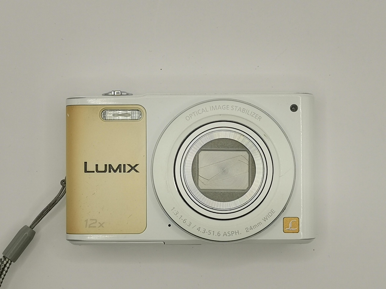 Panasonic Lumix DMC-SZ10 фото №1