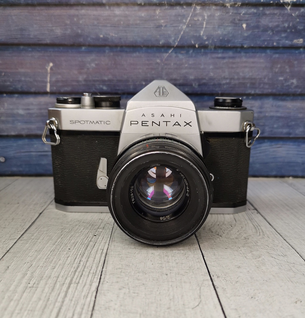 Pentax Spotmatic SP + Helios 44-2 58mm F/2 фото №1