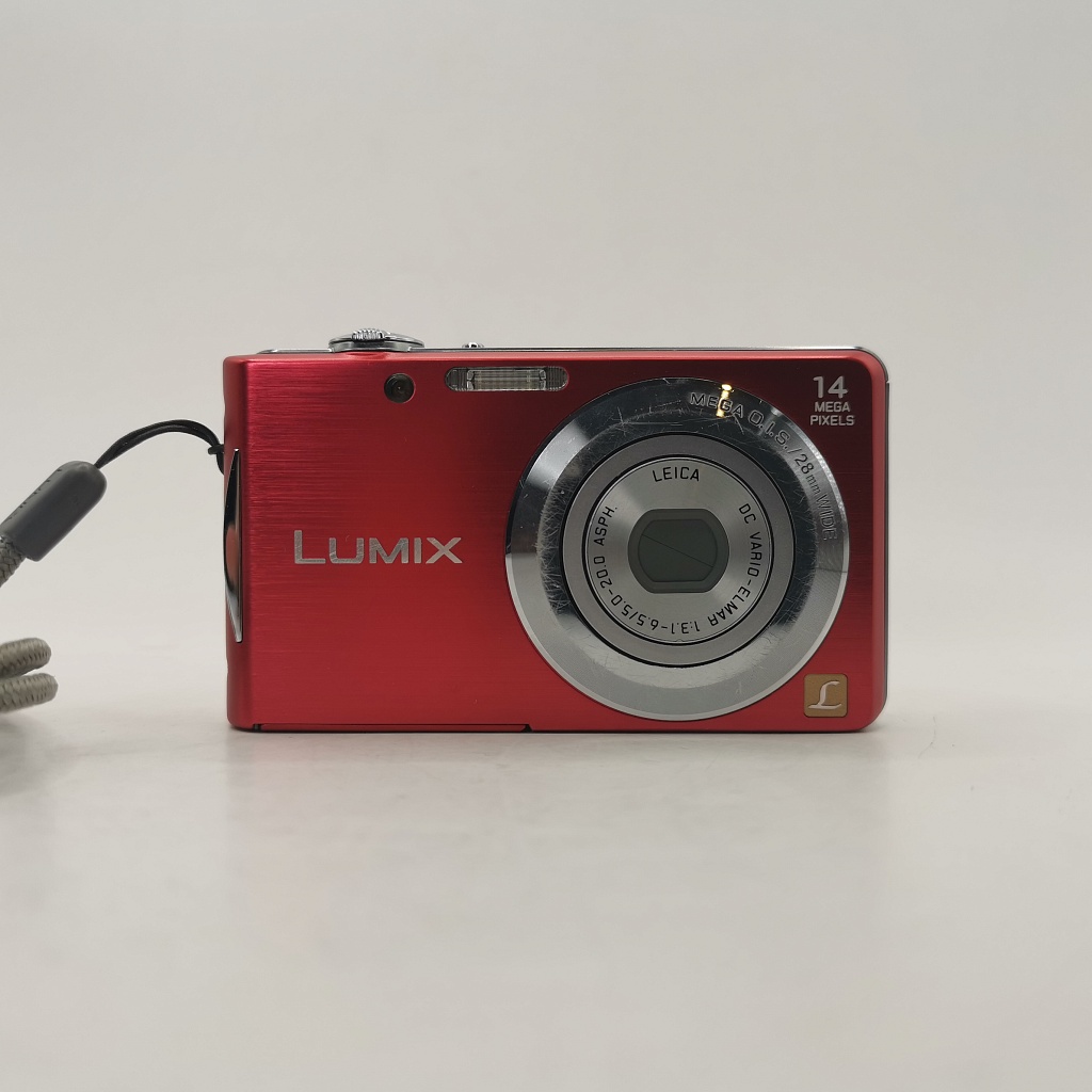 Panasonic Lumix DMC-FS16 red фото №1