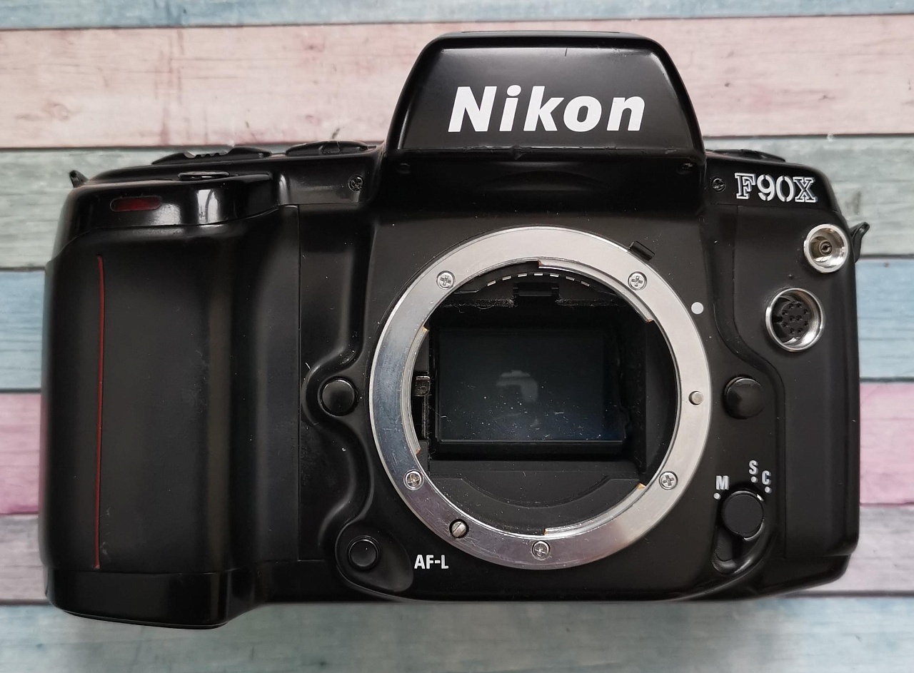 Nikon f90x (body)  уценка фото №1