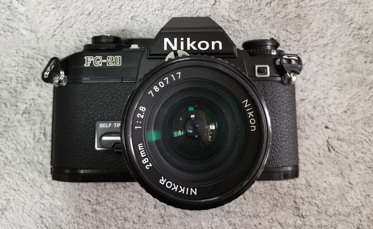 Nikon FG-20 Black + Nikkor 28 mm F/2.8 фото №1
