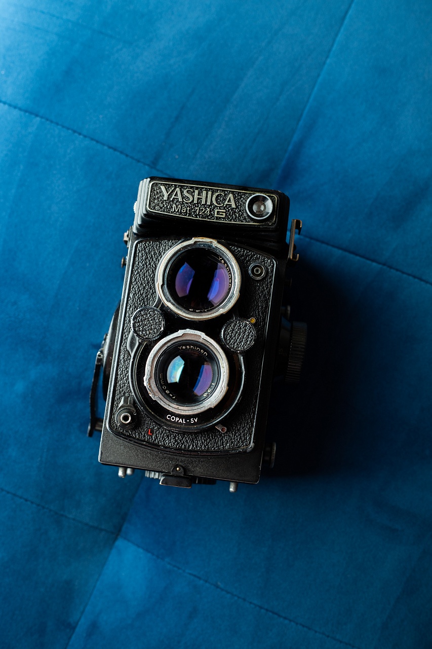 Yashica MAT 124G (уценка) фото №1