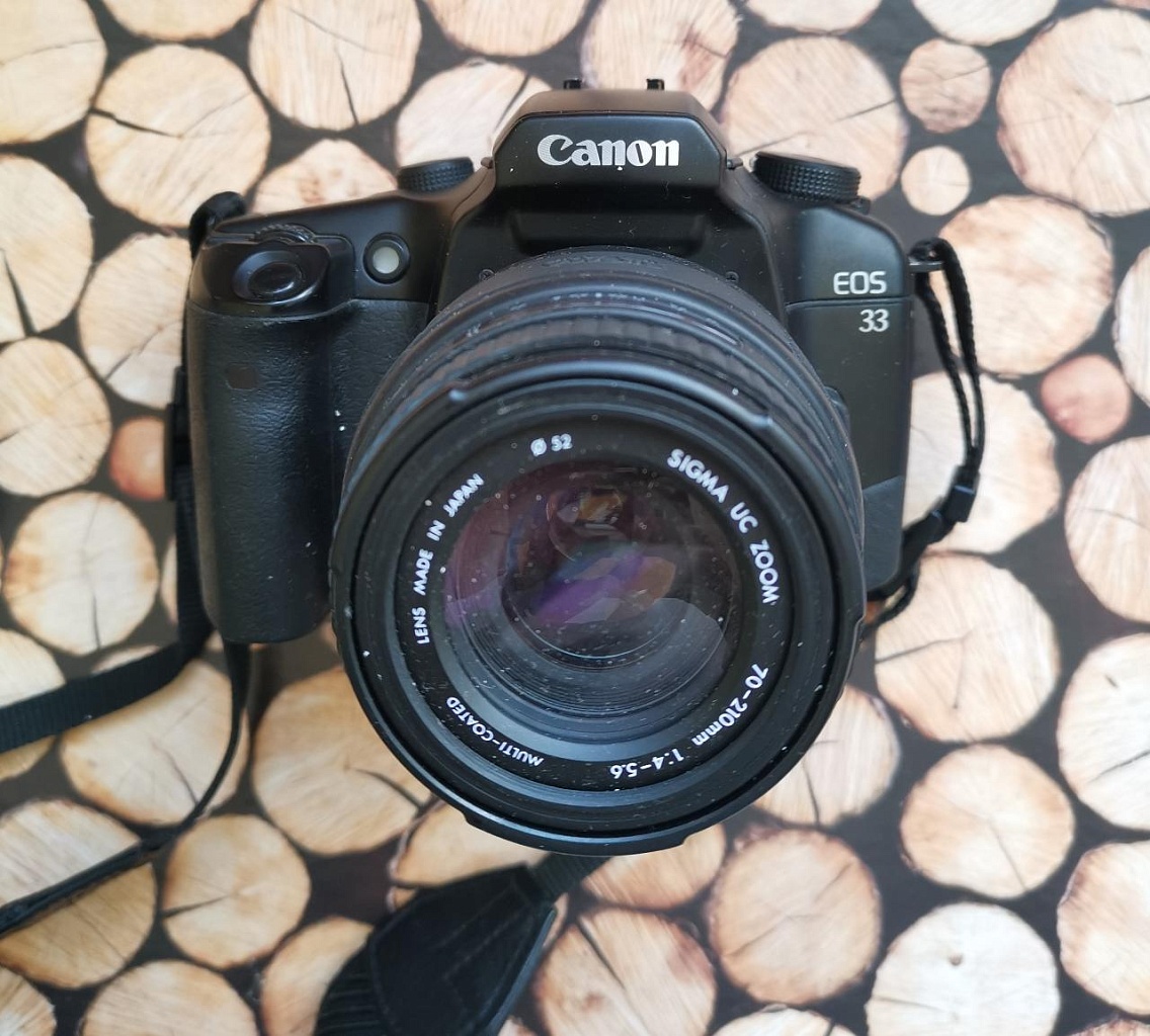 Canon EOS 33+ Sigma UC Zoom 70-210/4-5,6 фото №1