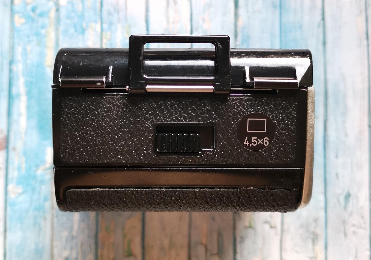Задник для Rolleiflex SL66 (снимок 6x4.5) фото №2