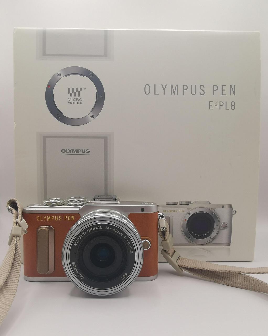 Olympus PEN E-PL8 kit фото №4