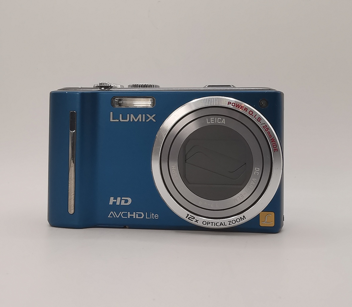 Panasonic LUMIX DMC-TZ10 blue фото №1