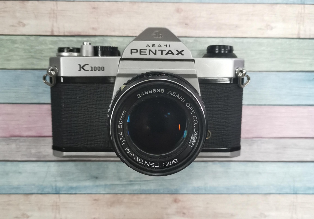 Pentax K1000 + Pentax-M SMC 50 mm f/1.4 фото №1