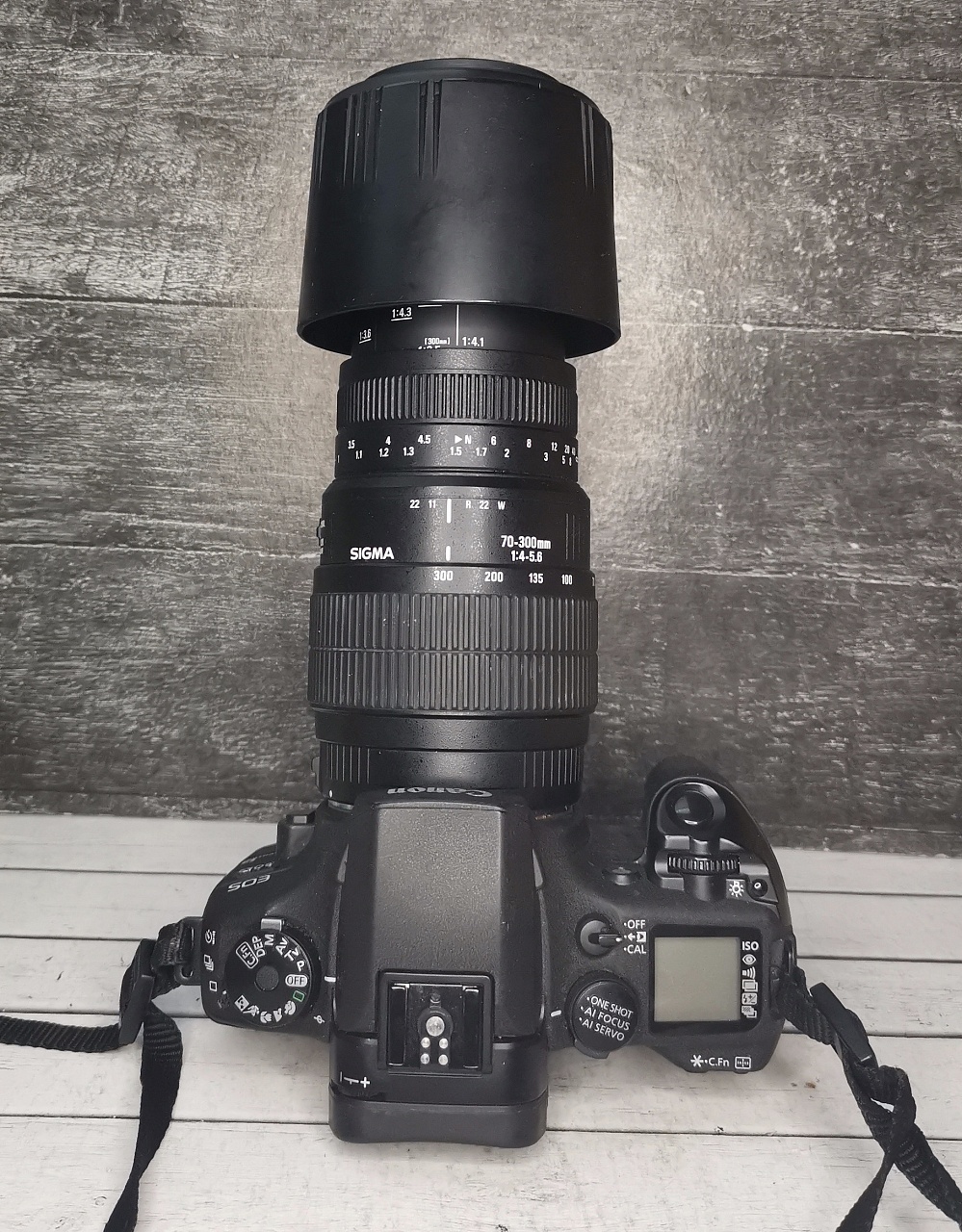 Canon Eos 30 v + Sigma 70-300 mm F/4-5.6 фото №2