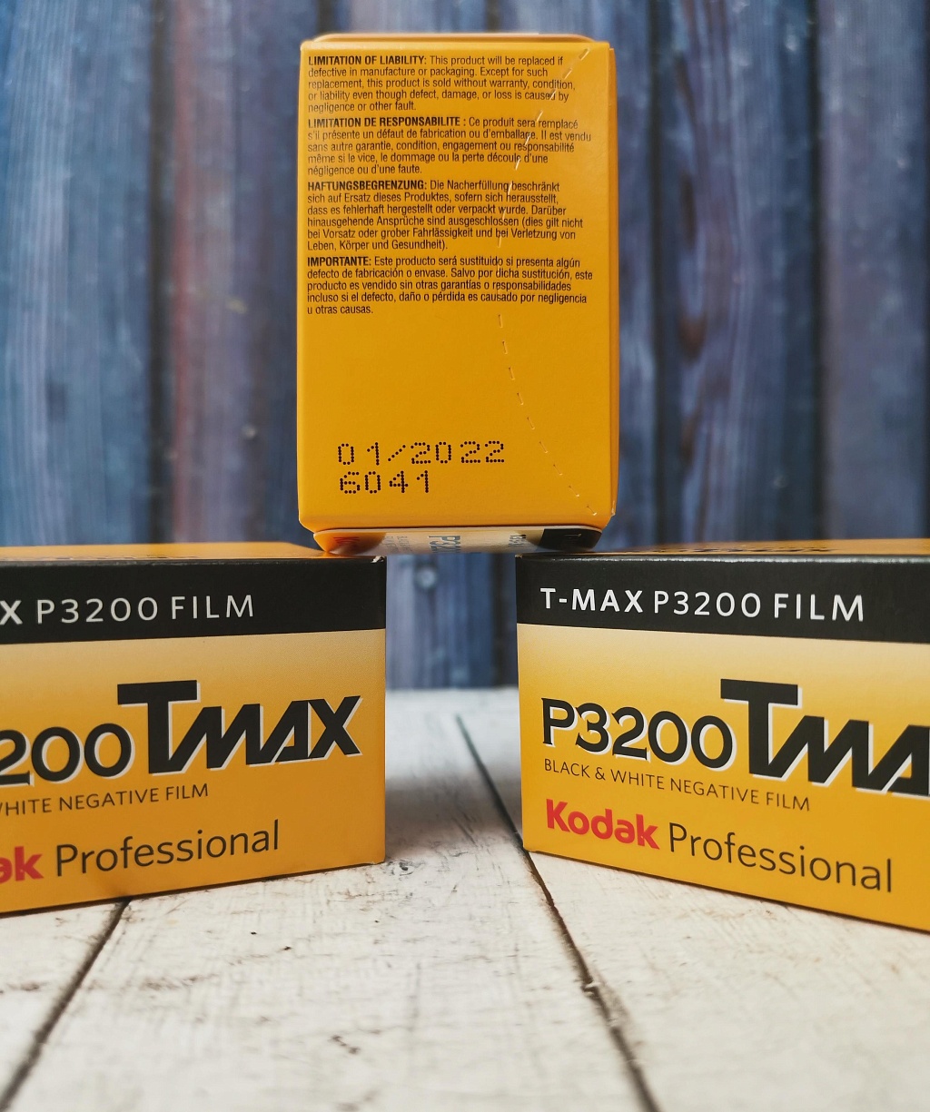 Kodak T-Max P3200 135/36 (Просрочка 01.2022) фото №2