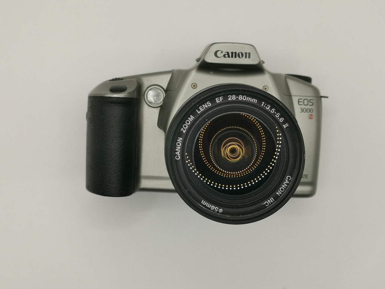 Canon EOS 3000 n + canon zoom lens ef 28-80 3.5-5.6  фото №1