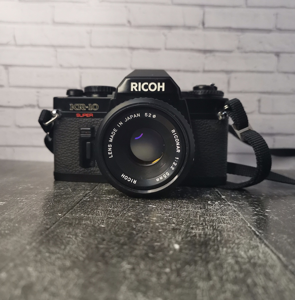 Ricoh Kr-10 super + Rikenon 55mm 1/2.2 фото №1